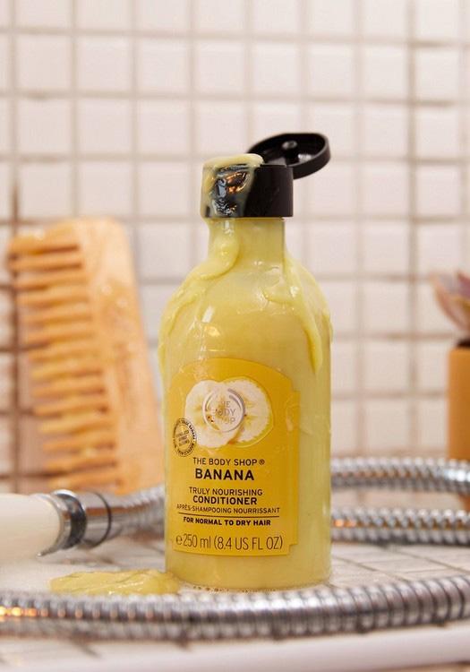 Banana Truly Nourishing Shampoo