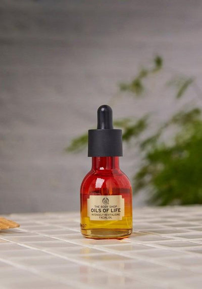 Huile De Soin Visage Revitalisante Intense Oils of Life™