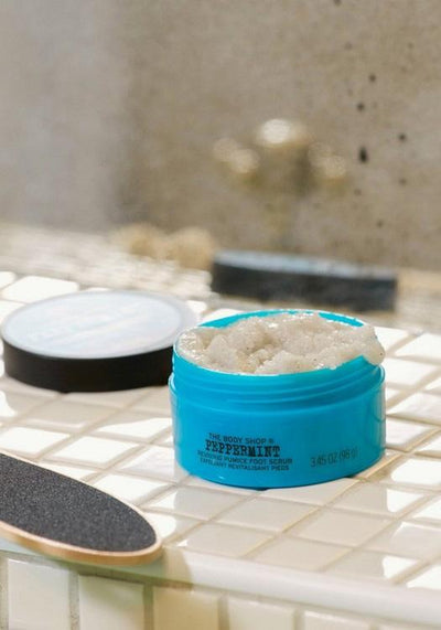 Peppermint Reviving Pumice Foot Scrub