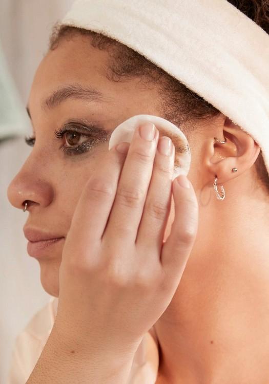 Camomile Waterproof Eye & Lip Makeup Remover The Body Shop Mauritius